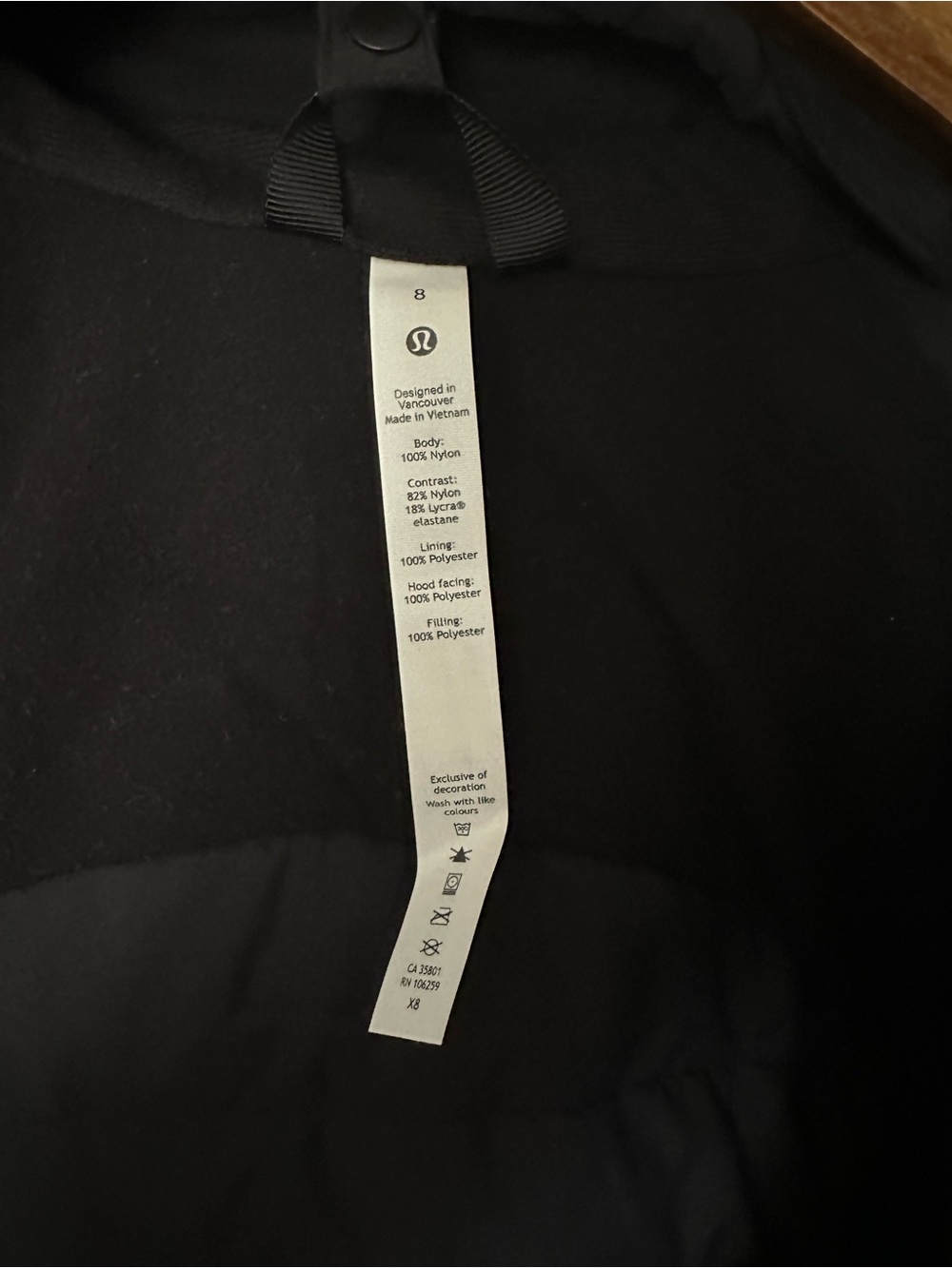 LULULEMON ๐ Black Hooded Puffer Jacket Size 8 - removable hood - Picture 2 of 6